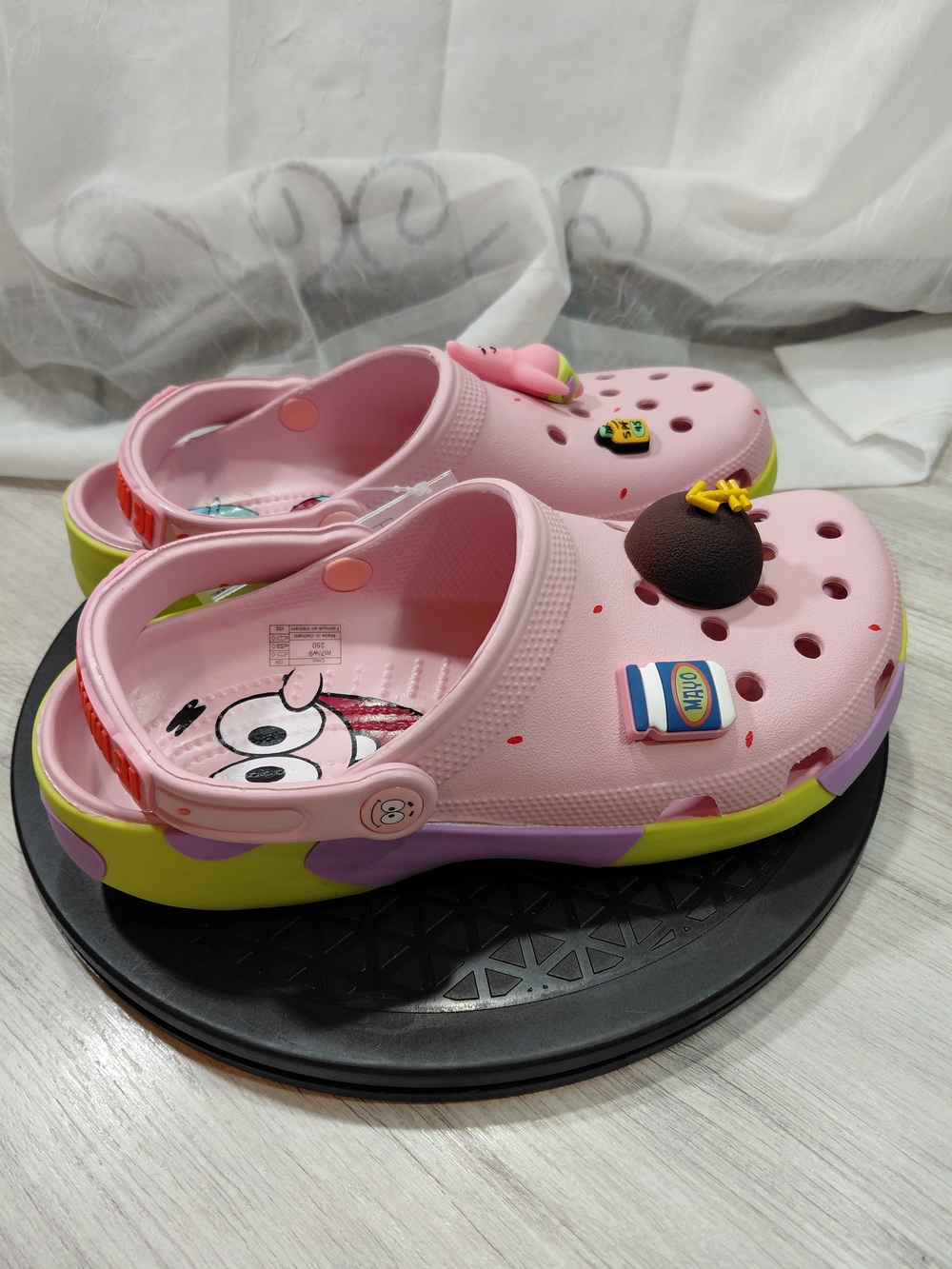 NWT Classic Crocs Patrick Star Themed Clog Limited Edition SIZE W9 M7 - Picture 5 of 15